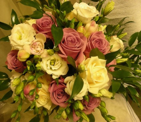 Bridal bouquet Cream and pinks